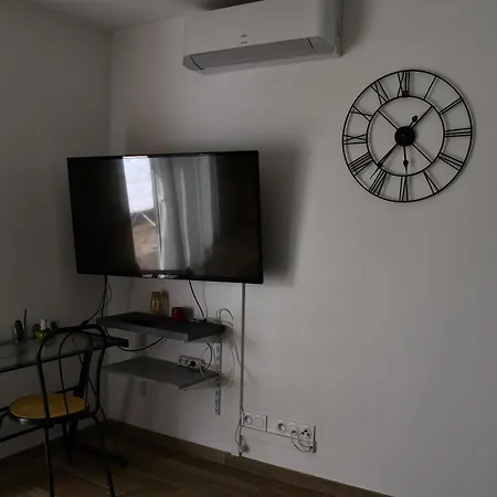 Joli Avec Piscine