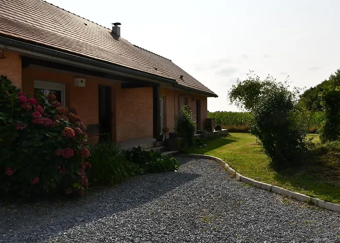 Joli Avec Piscine * Ger (Pyrenees-Atlantiques)